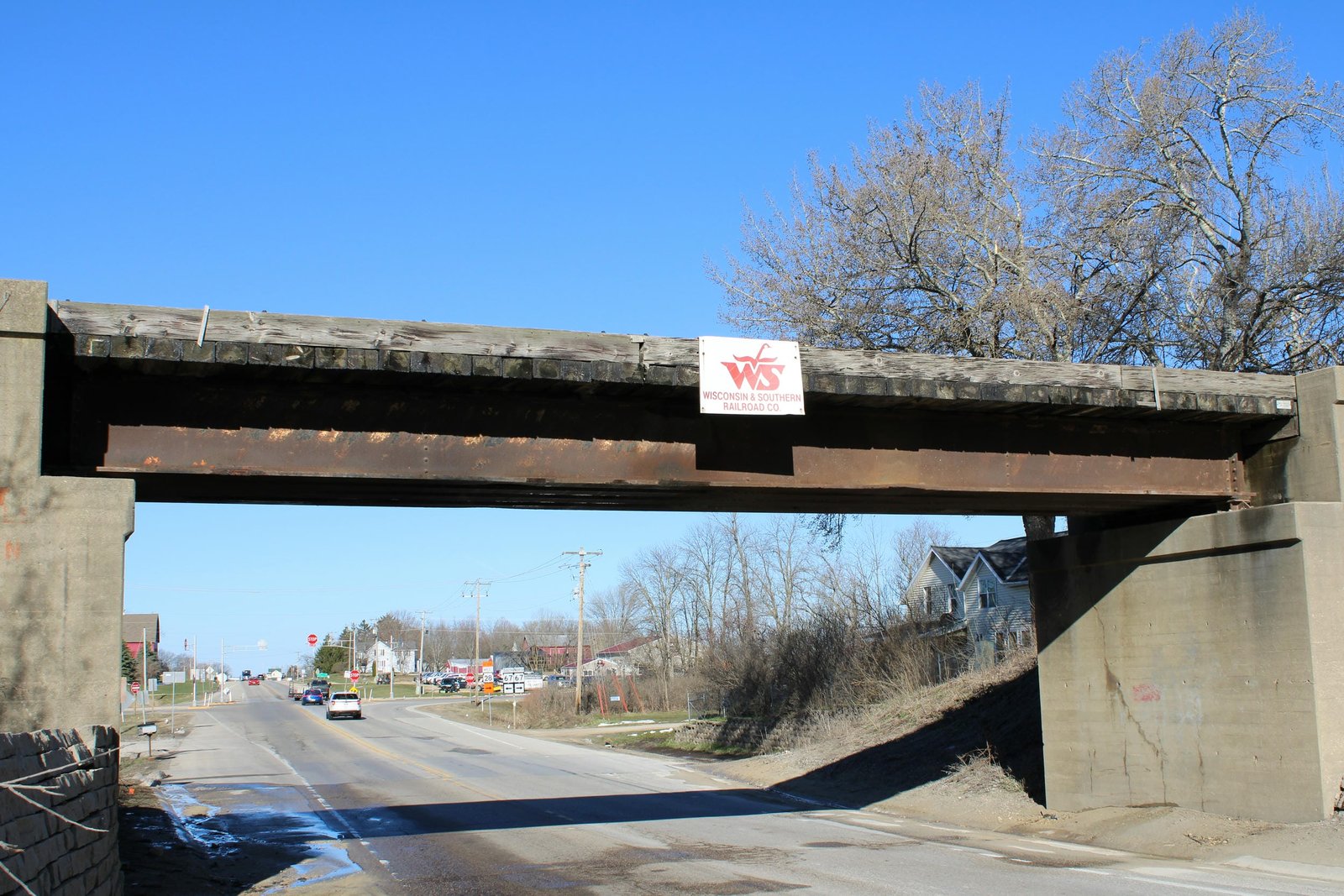 Main span